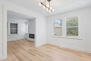214 Arlington Cir, Greenville, NC 27834 - Photo 6