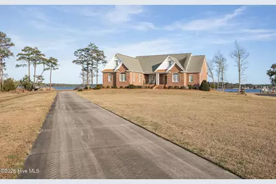 135 Waterway Drive, Havelock, NC 28532 - Photo 8