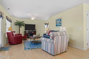 215 E Fort Macon Rd, Atlantic Beach, NC 28512 - Photo 26