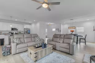 119 Iris Cir, Moyock, NC 27958 - Photo 6