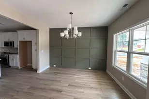 671 Watauga Ln, Aberdeen, NC 28315 - Photo 2