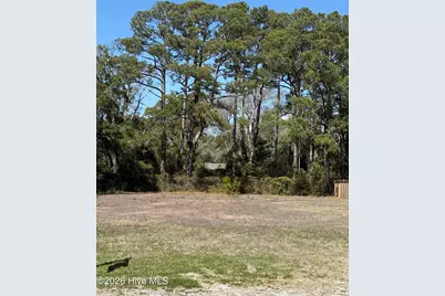 211 E Leonard Street, Southport, NC 28461 - Photo 1