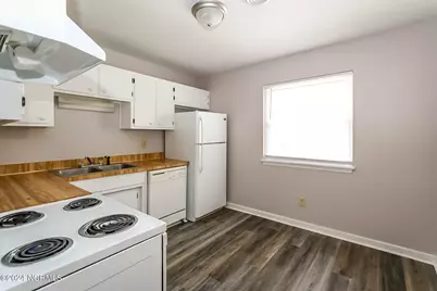 201 Shipman Road #D15, Havelock, NC 28532 - Photo 4