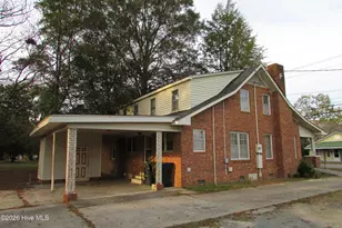 803 McKoy St, Clinton, NC 28328 - Photo 6