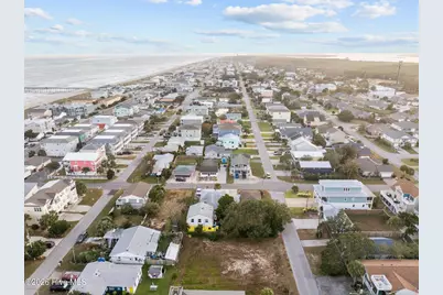 310 N Fourth Avenue, Kure Beach, NC 28449 - Photo 6