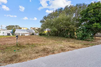310 N Fourth Avenue, Kure Beach, NC 28449 - Photo 16