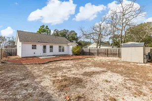 134 NE 7th St, Oak Island, NC 28465 - Photo 28