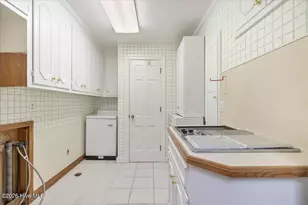 615 W Main St, Mount Olive, NC 28365 - Photo 18