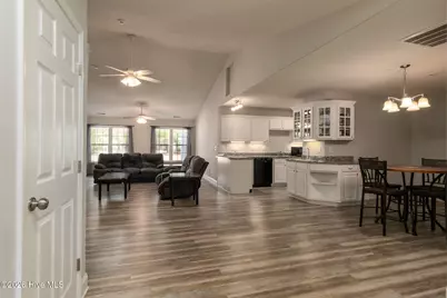 321 Barbara Drive, New Bern, NC 28562 - Photo 8