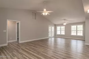 321 Barbara Dr, New Bern, NC 28562 - Photo 6