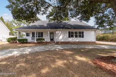 321 Barbara Drive, New Bern, NC 28562 - Photo 2