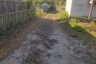 2046 Carolina Beach Rd, Wilmington, NC 28401 - Photo 16