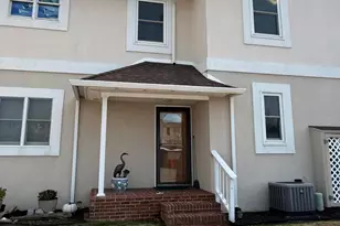 103 Continental Dr, Elizabeth City, NC 27909 - Photo 2