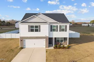 4080 Debbie Dr, Ayden, NC 28513 - Photo 4