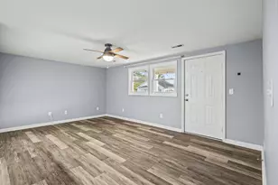204 Fifth Ave, Jacksonville, NC 28546 - Photo 8