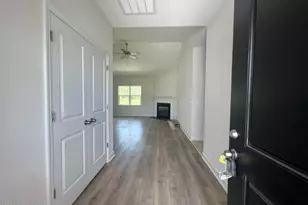 313 Cotton Hl Pl, Hubert, NC 28539 - Photo 2