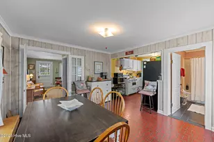 506 Broad St, Oriental, NC 28571 - Photo 14