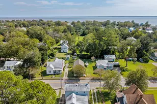 506 Broad St, Oriental, NC 28571 - Photo 40