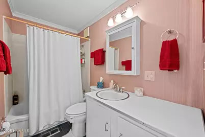 506 Broad Street, Oriental, NC 28571 - Photo 16