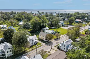 506 Broad St, Oriental, NC 28571 - Photo 42