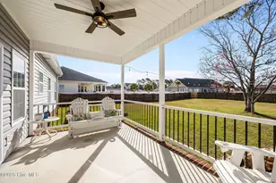107 Cormorant Dr, Swansboro, NC 28584 - Photo 18