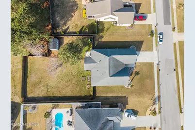 107 Cormorant Drive, Swansboro, NC 28584 - Photo 10