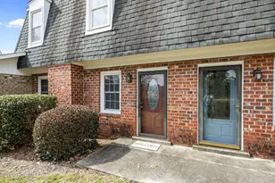 37 Barnes St, Greenville, NC 27858 - Photo 2