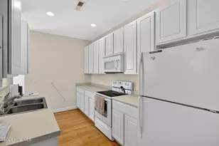 1655 Honeybee Ln, Wilmington, NC 28412 - Photo 6