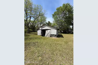 610 Jackson Street, Laurinburg, NC 28352 - Photo 18