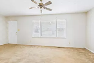 550 N Leak St, Southern Pines, NC 28387 - Photo 6