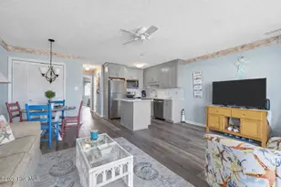 9201 Coast Guard Rd, Emerald Isle, NC 28594 - Photo 10