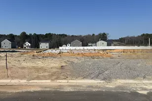 180 Deep River Rd, Aberdeen, NC 28315 - Photo 2