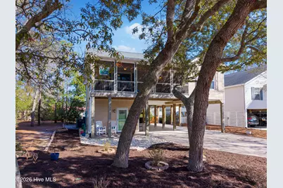 104 NE 21st Street, Oak Island, NC 28465 - Photo 4