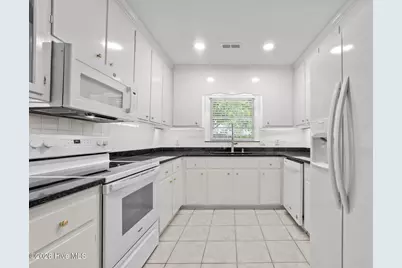 809 Greenbriar Road, Kinston, NC 28501 - Photo 22