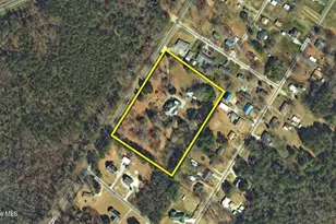 420 Shannon Rd, Red Springs, NC 28377 - Photo 2