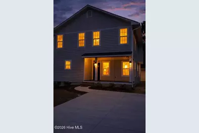 365 W New Jersey Avenue, Southern Pines, NC 28387 - Photo 2