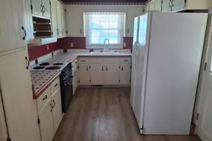 1217 Forest Dr, Whiteville, NC 28472 - Photo 10