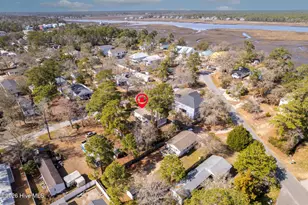 254 NE 69th St, Oak Island, NC 28465 - Photo 8