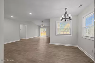 707 Plantation Drive, New Bern, NC 28562 - Photo 18