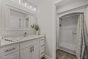 707 Plantation Dr, New Bern, NC 28562 - Photo 24