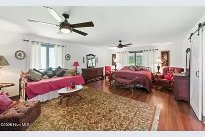 474 E Barefoot Road, Newton Grove, NC 28366 - Photo 34