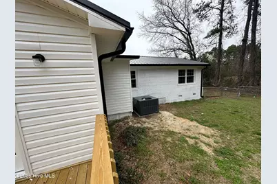 11140 Barnes Bridge Road, Laurinburg, NC 28352 - Photo 18