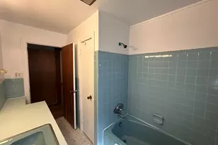 1300 Marlow St E, Wilson, NC 27893 - Photo 6