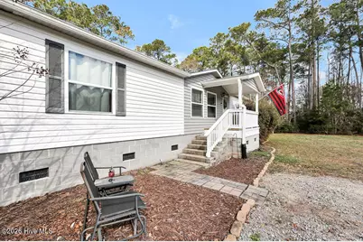 132 Holiday Drive, Hampstead, NC 28443 - Photo 4