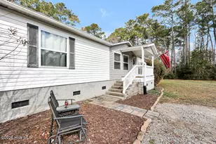 132 Holiday Dr, Hampstead, NC 28443 - Photo 4
