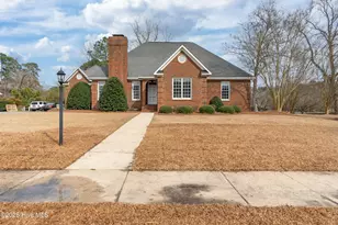 1301 Par Dr, Kinston, NC 28504 - Photo 1