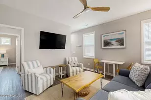 121 NE 75th St, Oak Island, NC 28465 - Photo 6