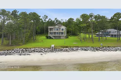 486 Sandy Point Drive, Beaufort, NC 28516 - Photo 2