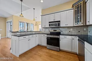 486 Sandy Point Dr, Beaufort, NC 28516 - Photo 14