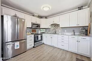 134 Janell Ln S, Emerald Isle, NC 28594 - Photo 12